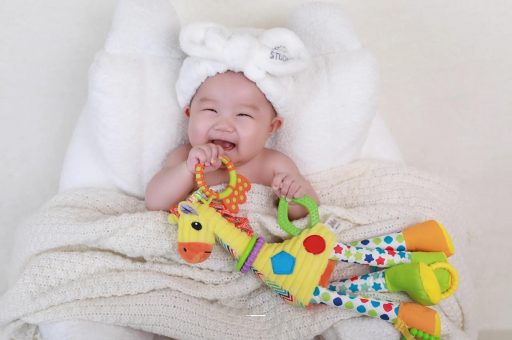 海西宝宝的口欲期